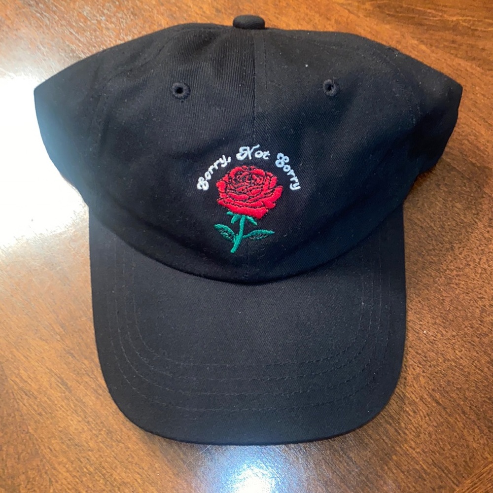 Forever 21 Sorry Not Sorry dad hat